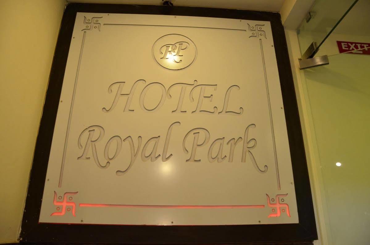 Hotel Royal Park 22 Chandīgarh Zewnętrze zdjęcie